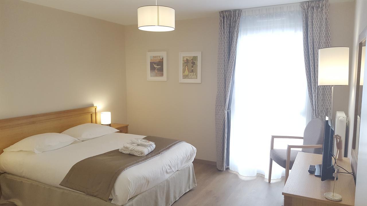 Residence Seniors Domitys Les Hautes Feuilles Реймс Экстерьер фото